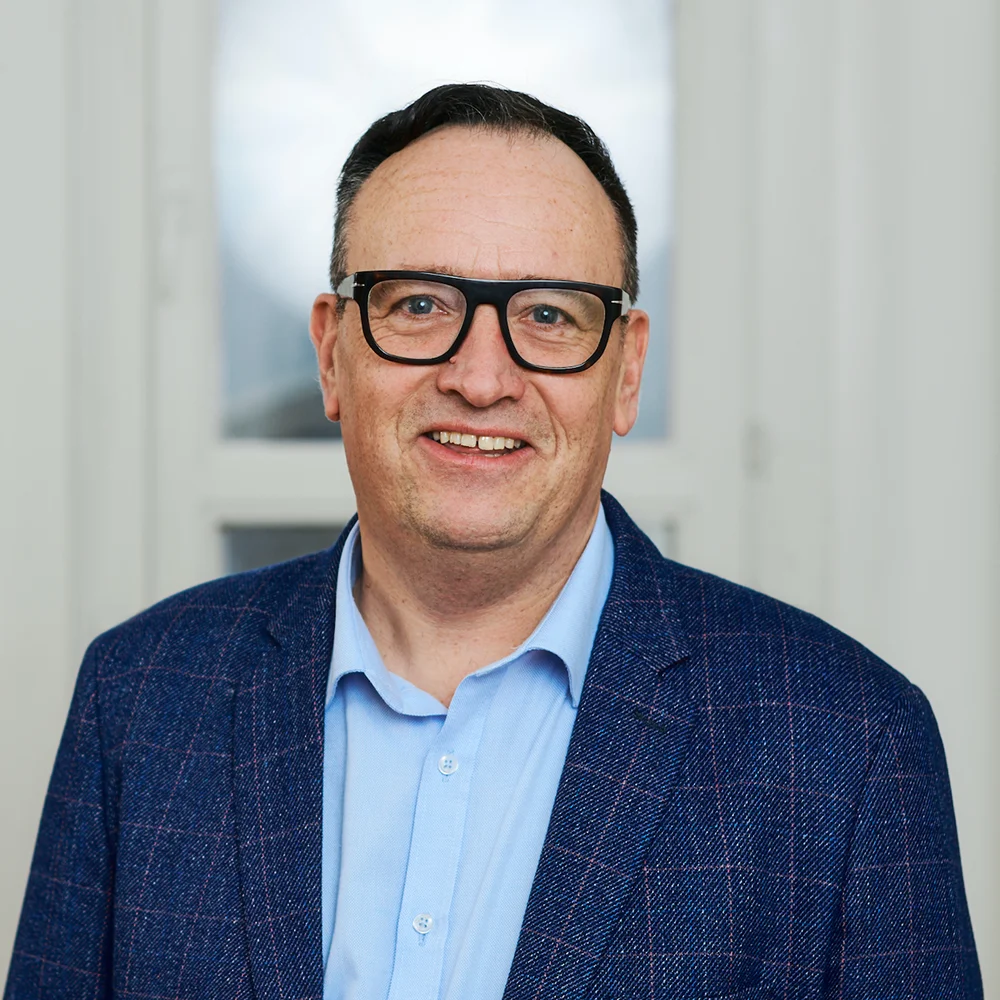 Portrait of Stuart Wilson, Head of Sales at ubitricity, a charge point operator working with local authorities on the expansion of public charging infrastructure.